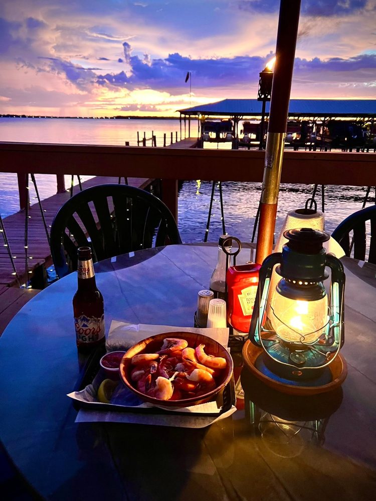 A romantic evening at the Lake Minneola Inn
